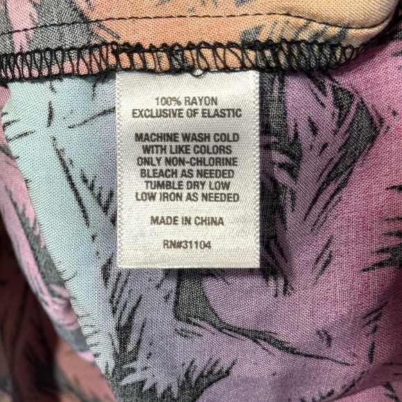 Cabana by Crown and Ivy multi color print dress. Sz 1X - Picture 3 of 4